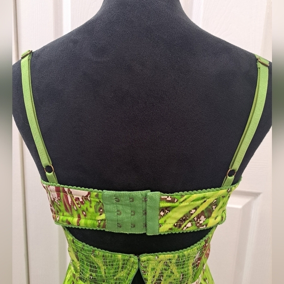 Anthropologie Silk Sculpted Green Grass Slip Dress     Size 2 - Picture 6 of 15